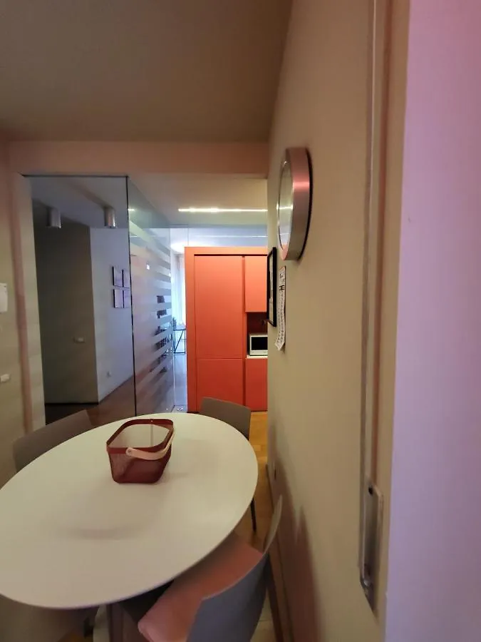 Greige Apartment La Spezia 0*,