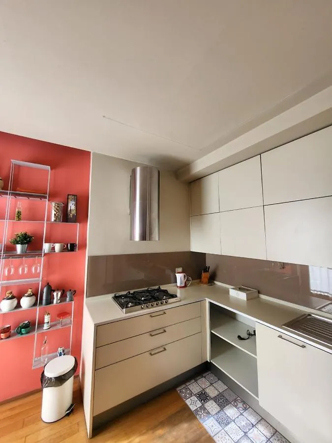 Greige Apartment La Spezia